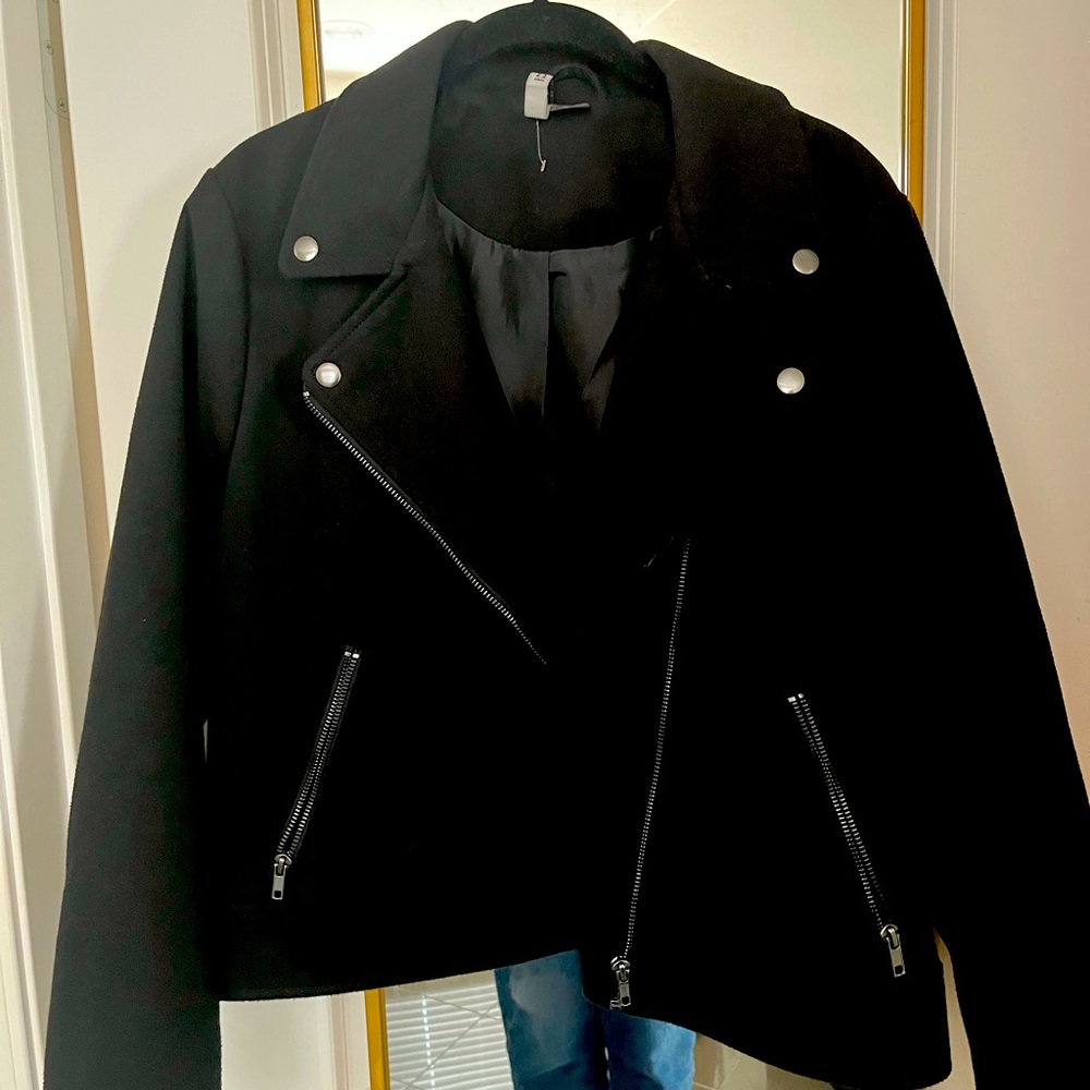 Dark blue jacket. Almost new.